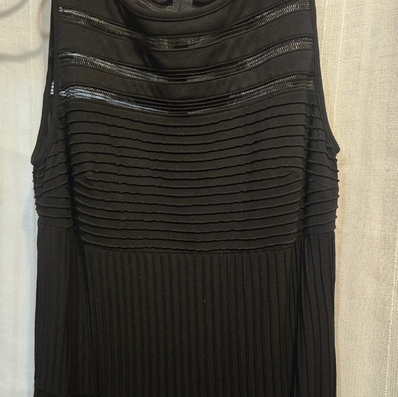 Adrianna Papell Black Dress, size 8, EUC! - Picture 3 of 8